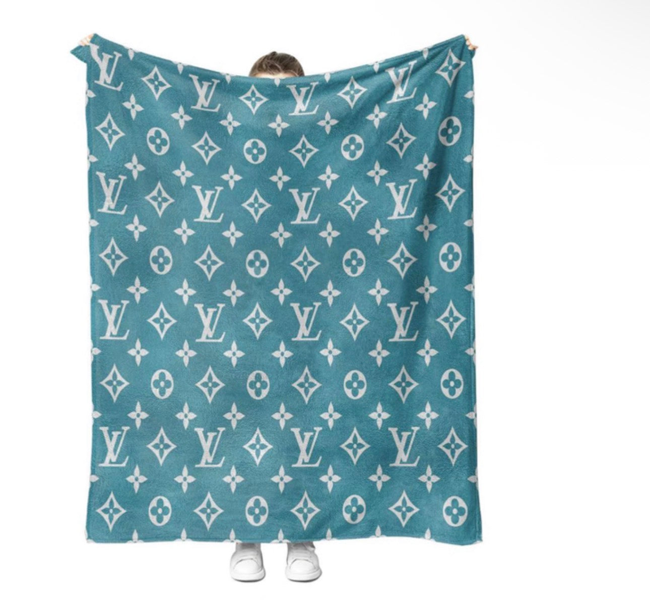 PREORDER CHARACTER/Designer BLANKETS. closes July 21